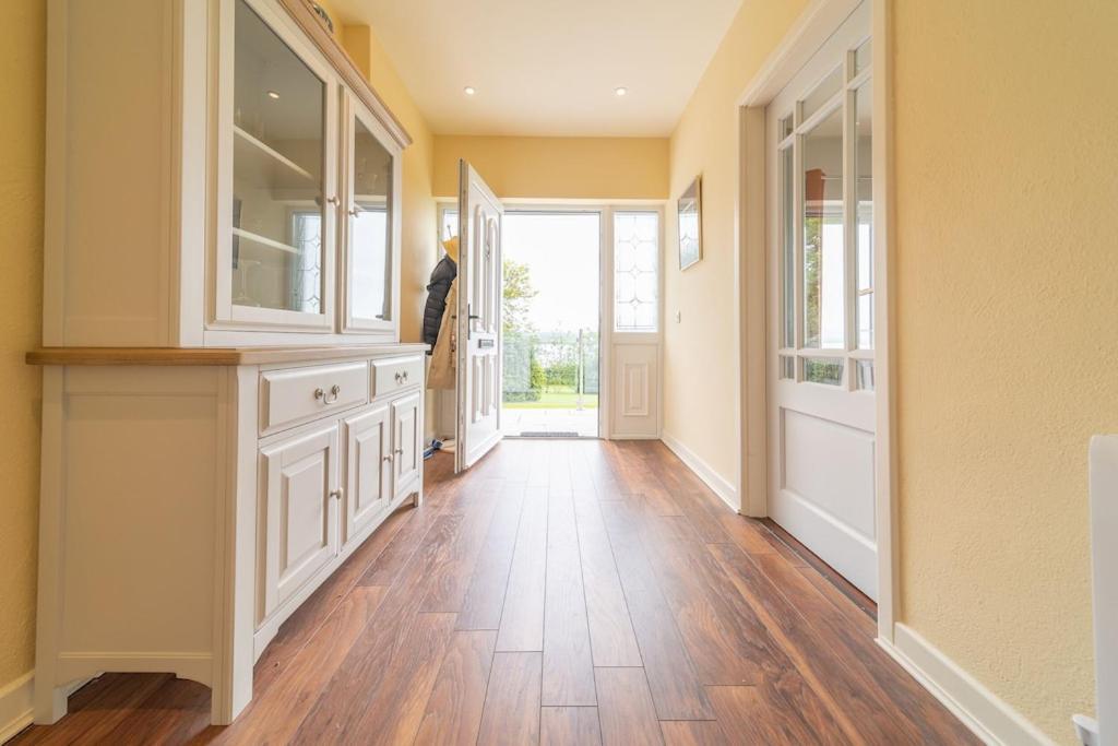 2 Bed Waterfront Property - Close To Courtmacsherry Cork Bagian luar foto